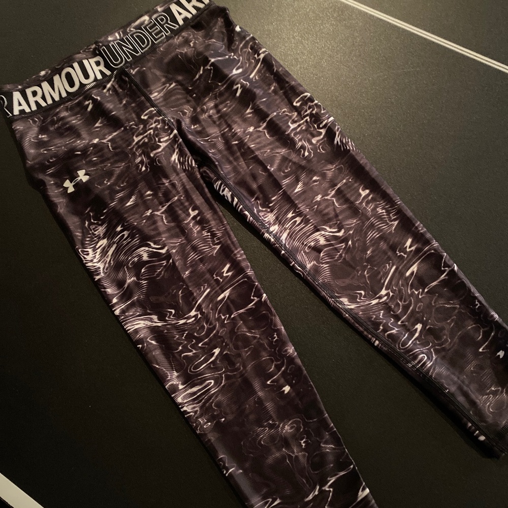 Under armour crop leggings